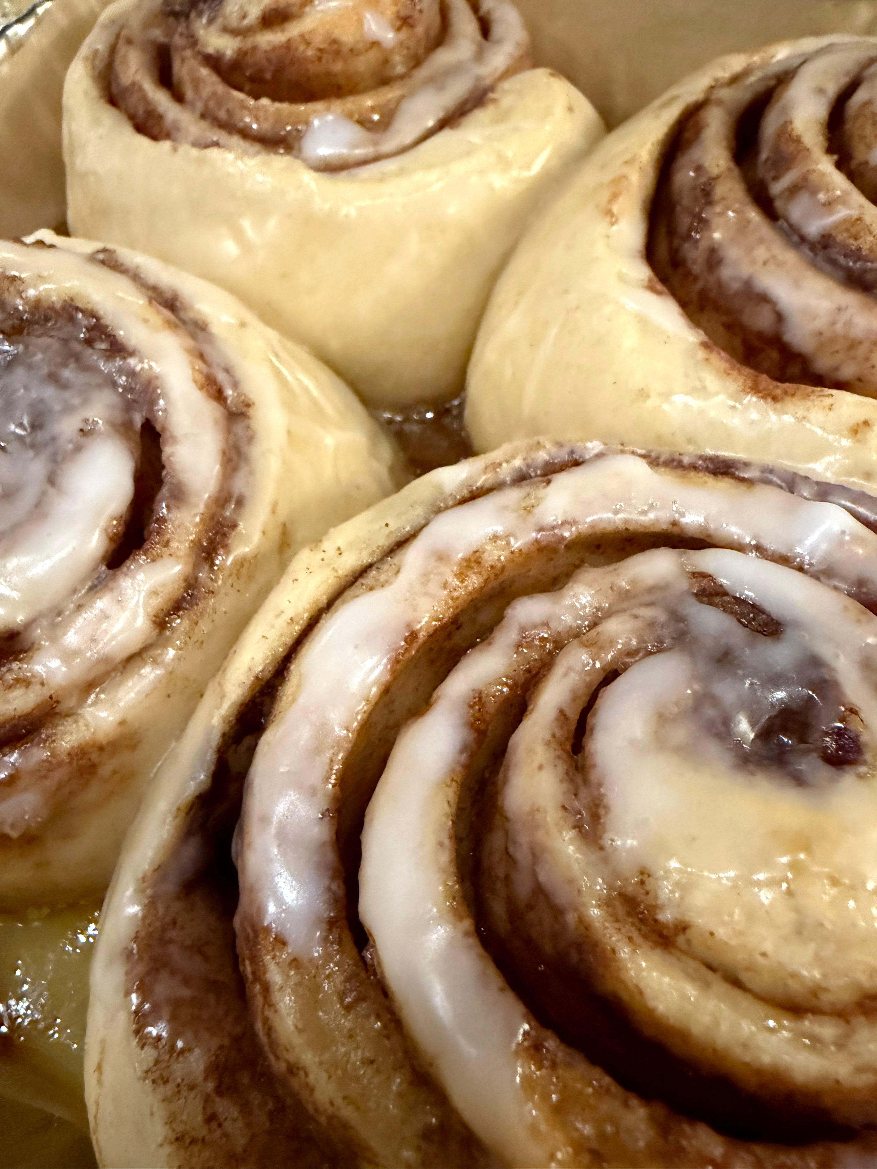 Sourdough Cinnamon Roll- 4 pack